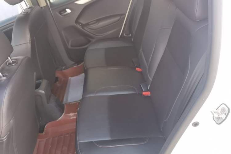 Used Citroen C3-XR 2015 1.6L Automatic Pioneer Model Left Rear Seat