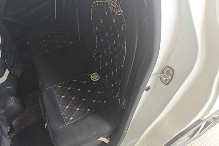 Used Citroen C3-XR 2015 1.6L Automatic Pioneer Model Left Rear Seat