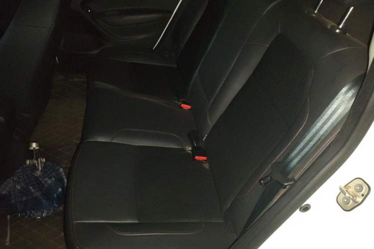 Used Citroen C3-XR 2015 1.6THP Automatic Smart Model Left Rear Seat