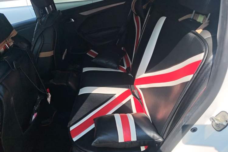 Used Citroen C3-XR 2015 1.6L Automatic Pioneer Model Left Rear Seat