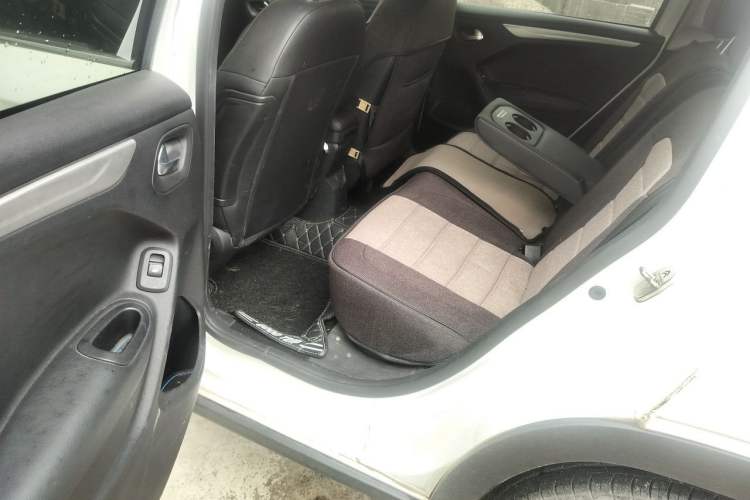 Used Citroen C3-XR 2015 1.6L Manual Pioneer Model Left Rear Seat