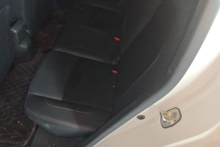 Used Citroen C3-XR 2015 1.6L Automatic Pioneer Model Left Rear Seat