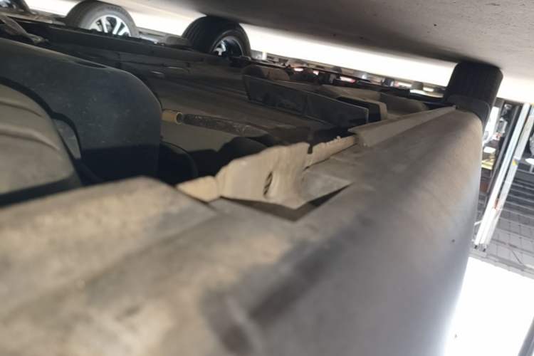 Used Citroen C3-XR 2015 1.6L Automatic Pioneer Model Left Side Sill