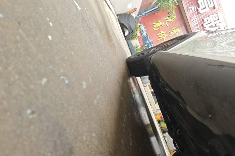 Used Citroen C3-XR 2015 1.6L Automatic Smart Version Left Side Sill