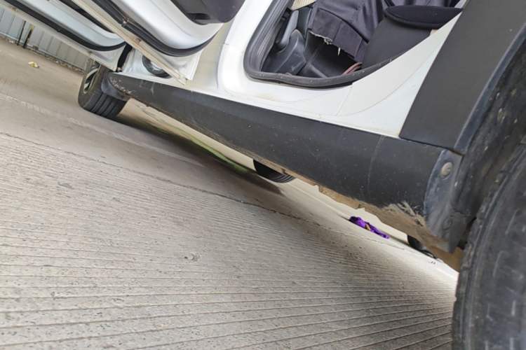 Used Citroen C3-XR 2015 1.6L Automatic Pioneer Model Left Side Sill