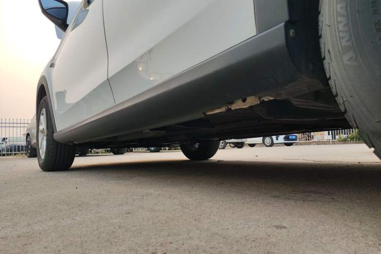 Used Citroen C3-XR 2015 1.6L Automatic Fashion Model Left Side Sill