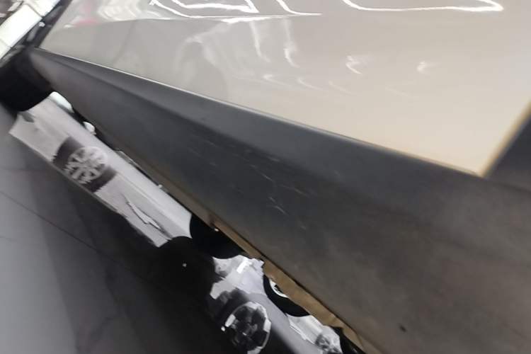 Used Citroen C3-XR 2015 1.6THP Automatic Pioneer Model Left Side Sill