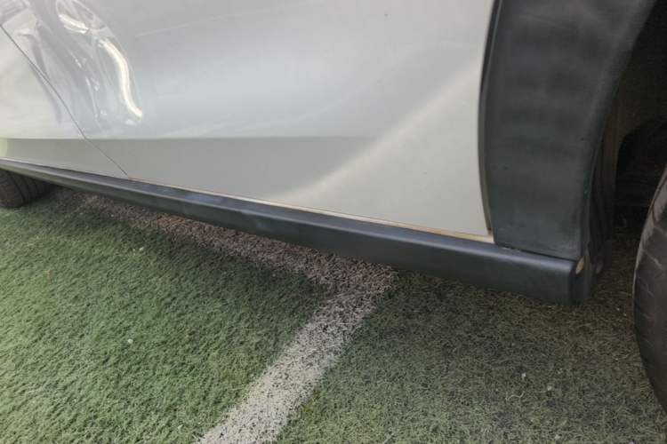 Used Citroen C3-XR 2015 1.6L Automatic Pioneer Model Left Side Sill