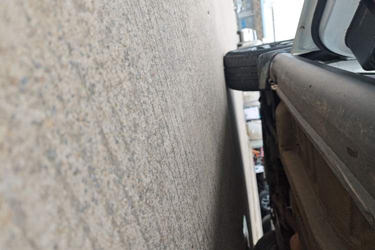 Used Citroen C3-XR 2015 1.6L Automatic Pioneer Model Left Side Sill