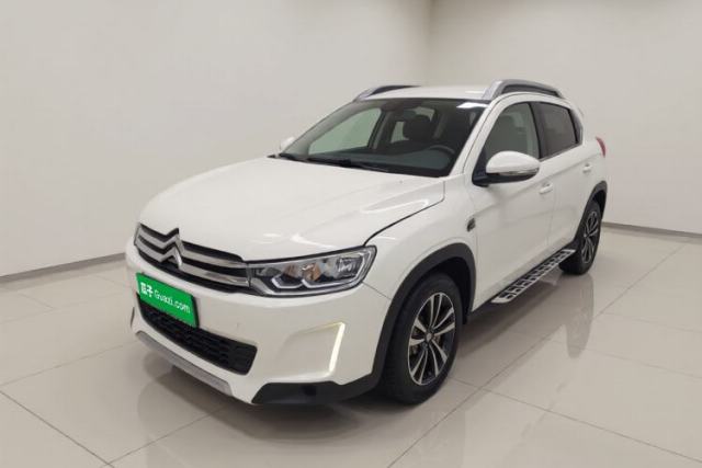 Ojetý Citroen C3-XR 2015 1.6L Automatic Pioneer Model