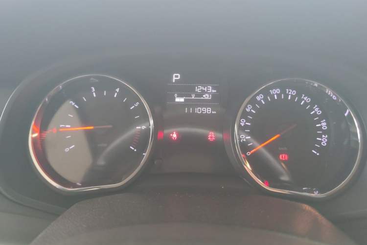 Used Citroen C3-XR 2015 1.6L Automatic Pioneer Model Odometer Close Up
