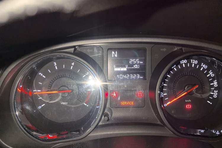 Used Citroen C3-XR 2015 1.6L Automatic Pioneer Model Odometer Close Up