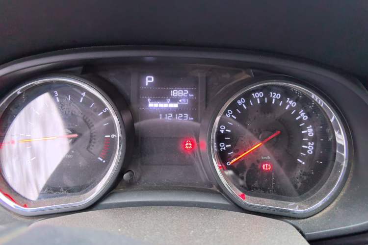 Used Citroen C3-XR 2015 1.6L Automatic Pioneer Model Odometer Close Up