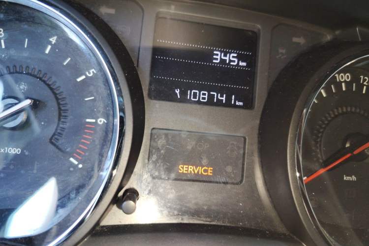 Used Citroen C3-XR 2015 1.6THP Automatic Pioneer Model Odometer Close Up