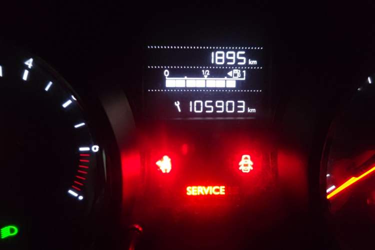 Used Citroen C3-XR 2015 1.6L Manual Pioneer Model Odometer Close Up