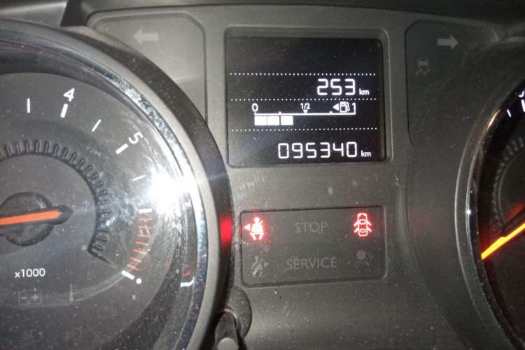 Used Citroen C3-XR 2015 1.6L Manual Pioneer Model Odometer Close Up