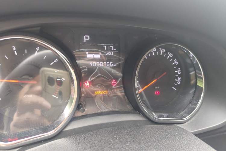 Used Citroen C3-XR 2015 1.6L Automatic Pioneer Model Odometer Close Up