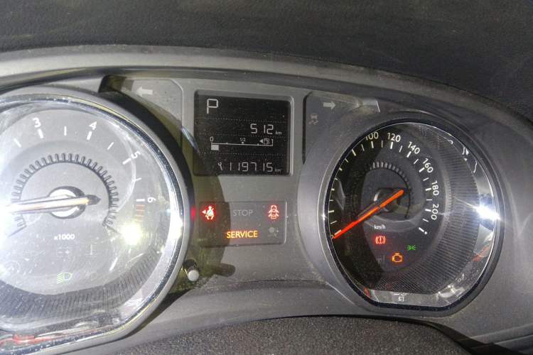 Used Citroen C3-XR 2015 1.6THP Automatic Smart Model Odometer Close Up