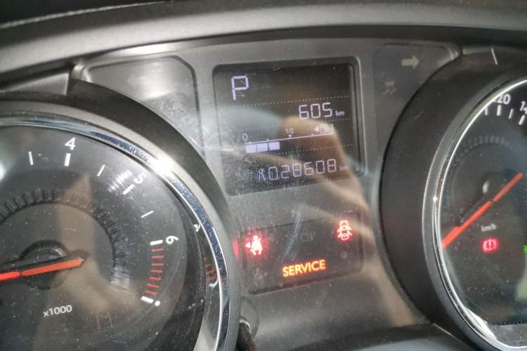 Used Citroen C3-XR 2015 1.6THP Automatic Pioneer Model Odometer Close Up