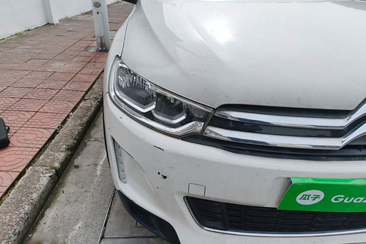 Used Citroen C3-XR 2015 1.6L Manual Pioneer Model Right Front Headlight