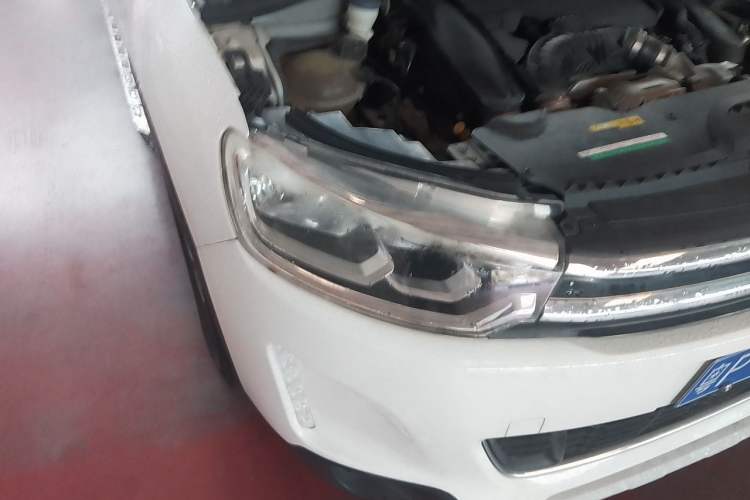 Used Citroen C3-XR 2015 1.6THP Automatic Pioneer Model Right Front Headlight
