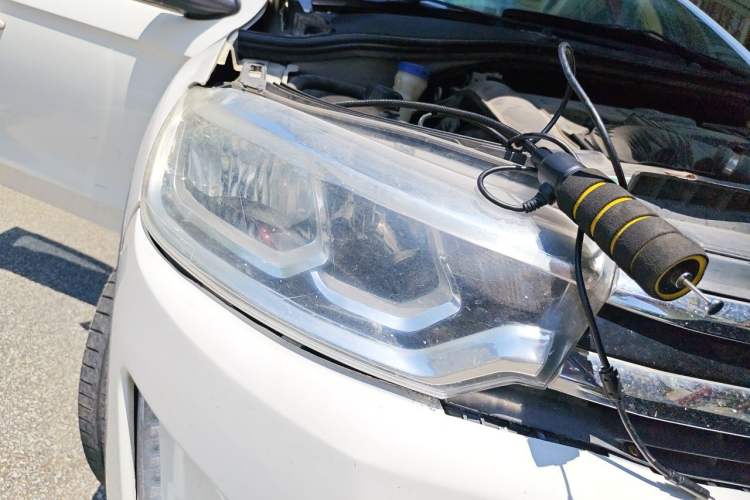 Used Citroen C3-XR 2015 1.6THP Automatic Pioneer Model Right Front Headlight