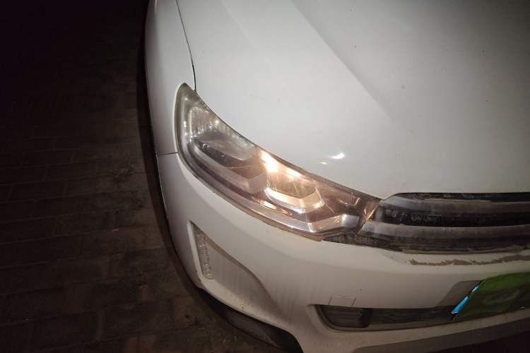 Used Citroen C3-XR 2015 1.6L Automatic Pioneer Model Right Front Headlight