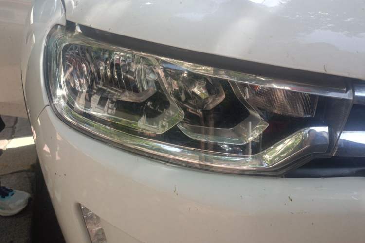 Used Citroen C3-XR 2015 1.6THP Automatic Smart Model Right Front Headlight