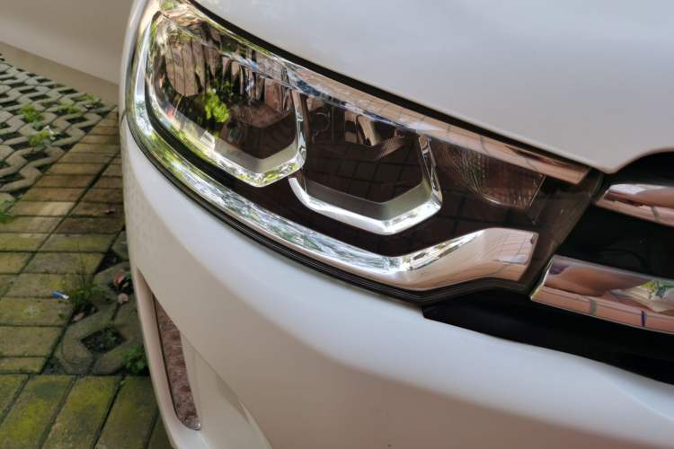 Used Citroen C3-XR 2015 1.6THP Automatic Smart Model Right Front Headlight