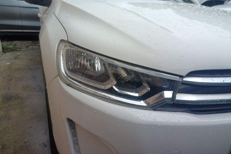 Used Citroen C3-XR 2015 1.6L Manual Pioneer Model Right Front Headlight