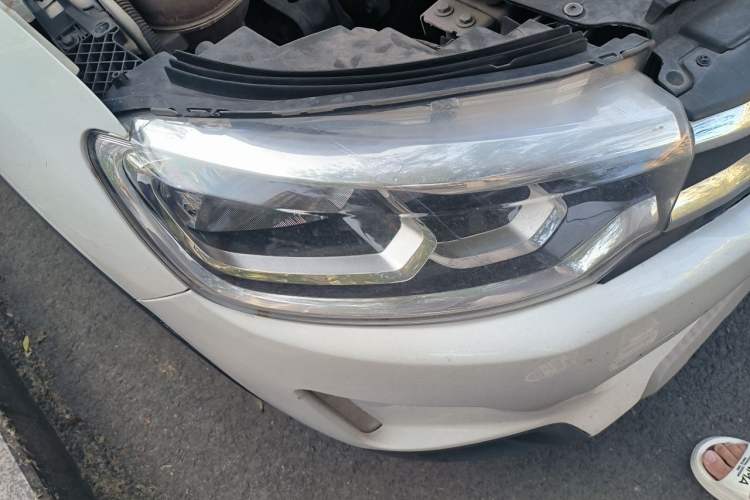 Used Citroen C3-XR 2015 1.6L Manual Pioneer Model Right Front Headlight