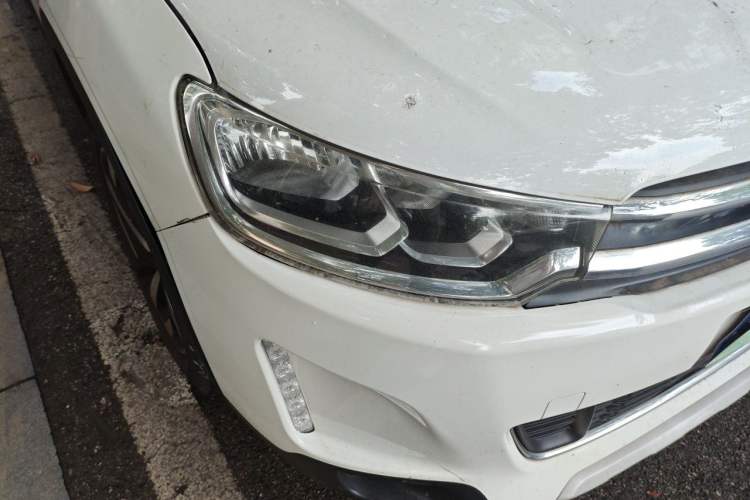 Used Citroen C3-XR 2015 1.6L Automatic Pioneer Model Right Front Headlight