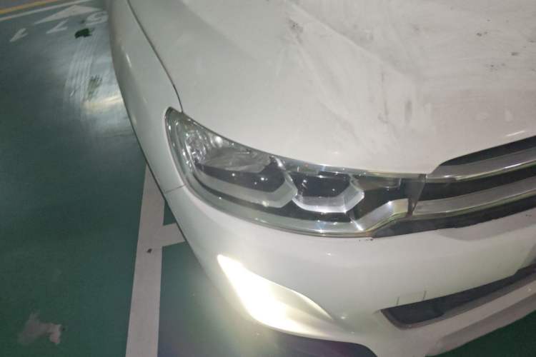 Used Citroen C3-XR 2015 1.6L Automatic Pioneer Model Right Front Headlight