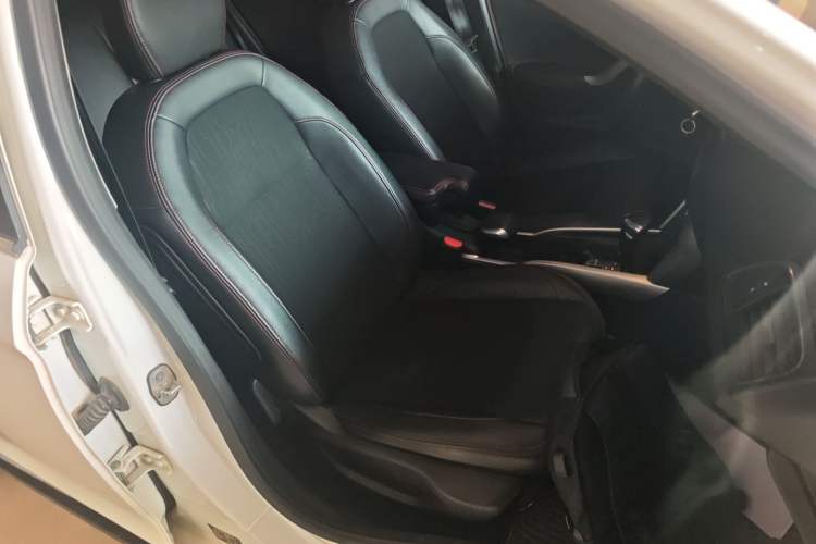 Used Citroen C3-XR 2015 1.6L Automatic Pioneer Model Right Front Seat