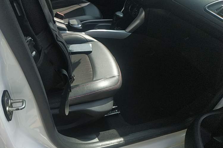 Used Citroen C3-XR 2015 1.6L Automatic Pioneer Model Right Front Seat