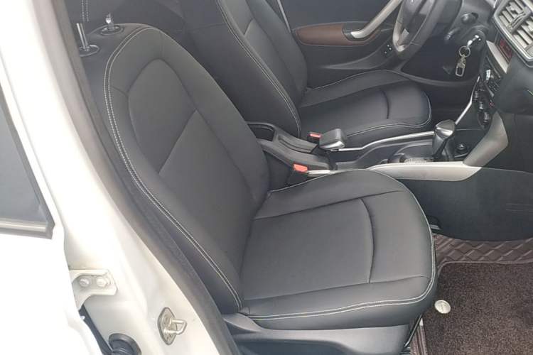 Used Citroen C3-XR 2015 1.6L Automatic Fashion Model Right Front Seat