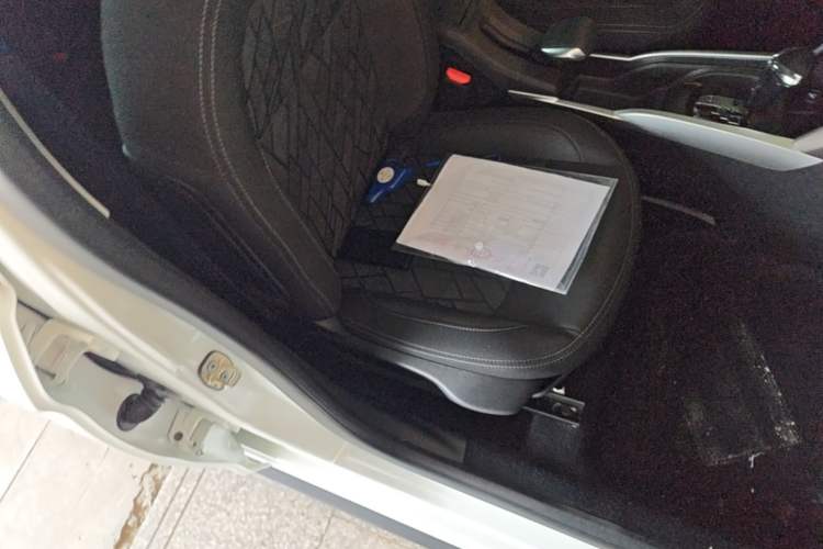 Used Citroen C3-XR 2015 1.6L Automatic Fashion Model Right Front Seat