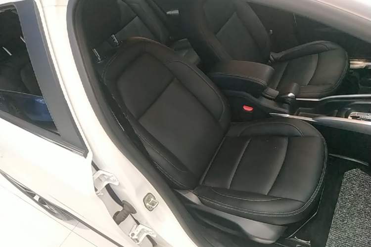 Used Citroen C3-XR 2015 1.6L Automatic Pioneer Model Right Front Seat
