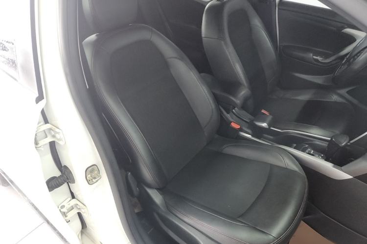 Used Citroen C3-XR 2015 1.6L Automatic Pioneer Model Right Front Seat