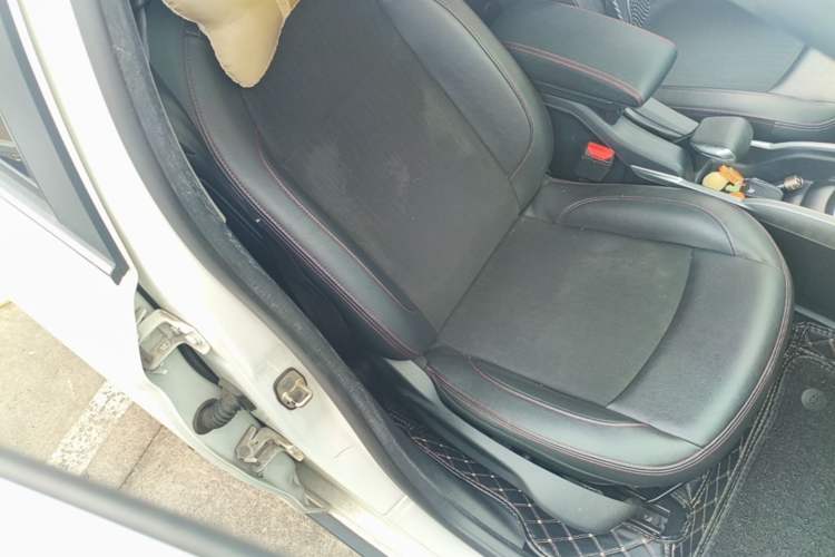 Used Citroen C3-XR 2015 1.6L Automatic Smart Version Right Front Seat