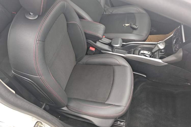 Used Citroen C3-XR 2015 1.6L Automatic Pioneer Model Right Front Seat