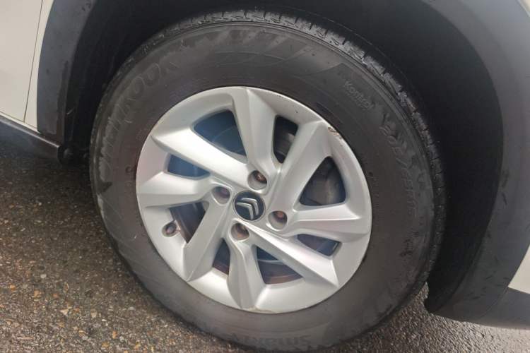 Used Citroen C3-XR 2015 1.6L Manual Fashion Edition Right Front Wheel Hub