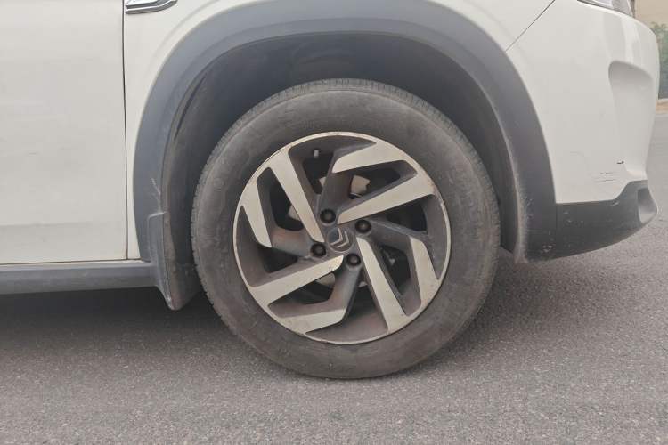 Used Citroen C3-XR 2015 1.6L Manual Pioneer Model Right Front Wheel Hub