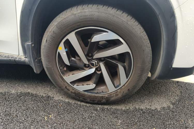 Used Citroen C3-XR 2015 1.6L Manual Pioneer Model Right Front Wheel Hub