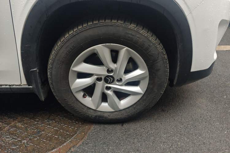 Used Citroen C3-XR 2015 1.6L Manual Fashion Edition Right Front Wheel Hub