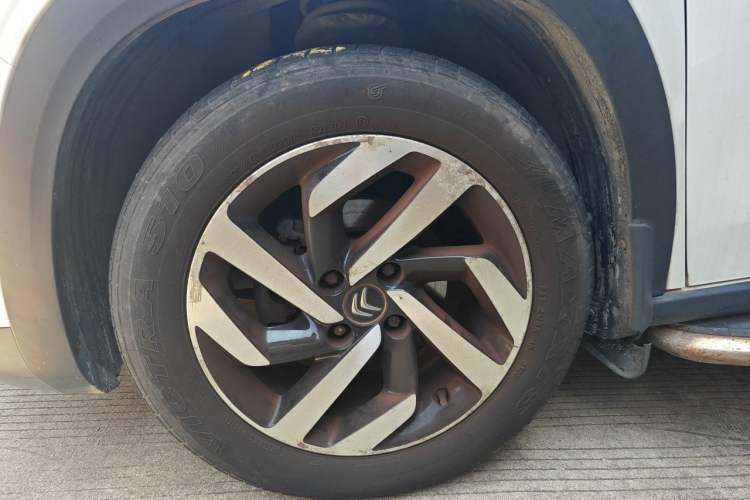 Used Citroen C3-XR 2015 1.6L Automatic Pioneer Model Right Front Wheel Hub