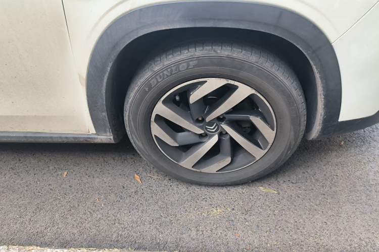 Used Citroen C3-XR 2015 1.6L Manual Pioneer Model Right Front Wheel Hub