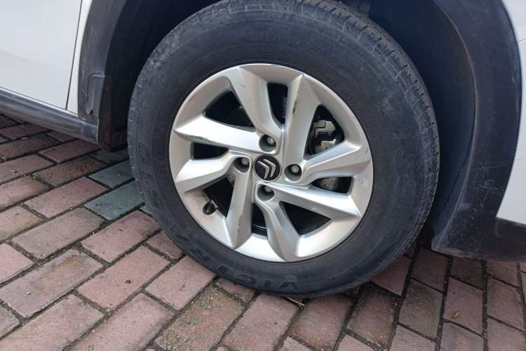 Used Citroen C3-XR 2015 1.6L Automatic Fashion Model Right Front Wheel Hub