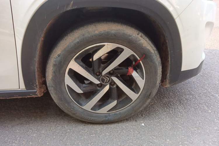 Used Citroen C3-XR 2015 1.6L Automatic Pioneer Model Right Front Wheel Hub
