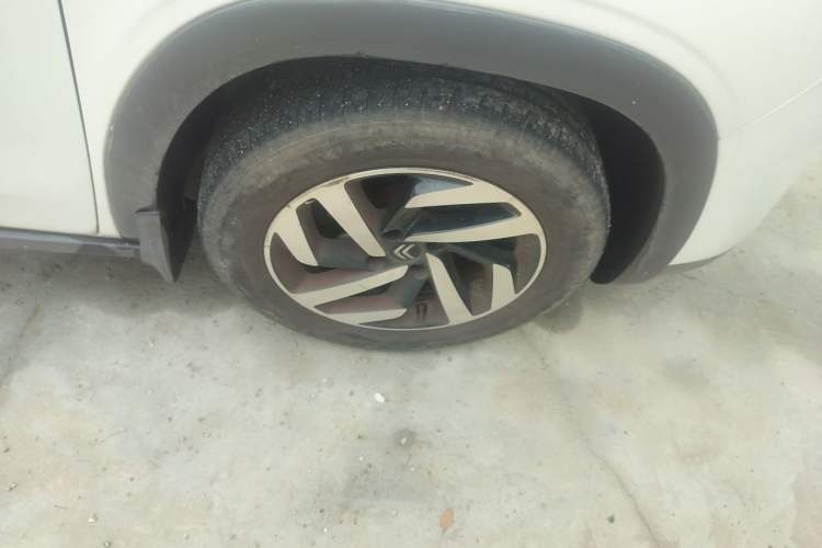 Used Citroen C3-XR 2015 1.6L Manual Pioneer Model Right Front Wheel Hub